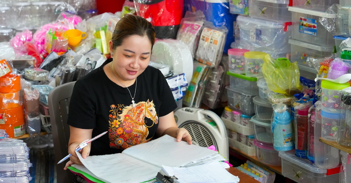 Ngưỡng doanh thu miễn thuế với hộ kinh doanh nên nâng lên 1 - 2 tỉ đồng - Tuổi Trẻ Online